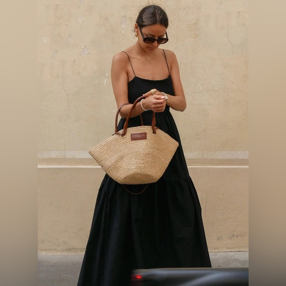 Commense Dresses & Skirts - Commense Black Maxi Dress